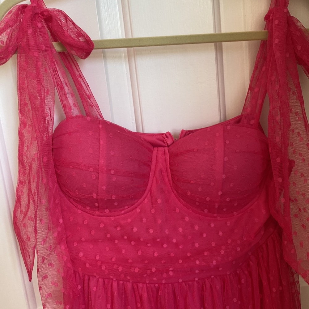 Dress - Picture 4 of 4
